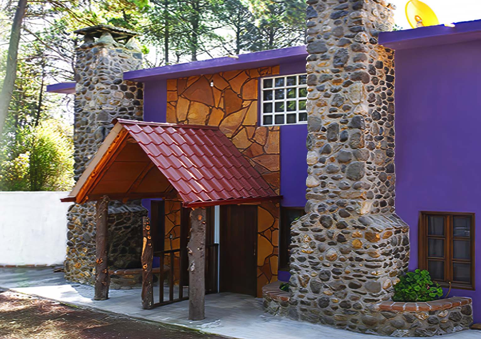 Huasca de Ocampo
                    Primer Pueblo Mágico de México